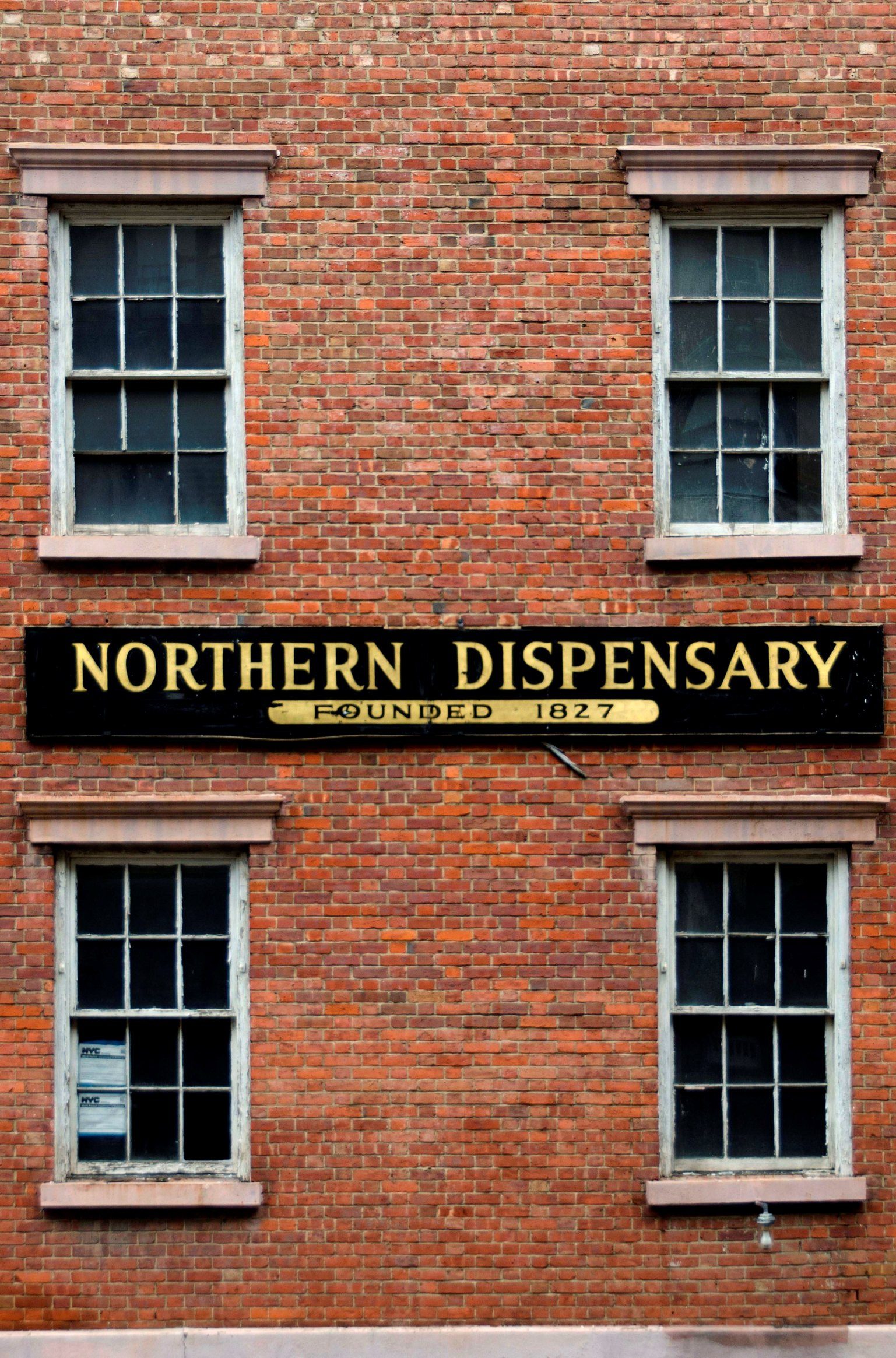 The%20Northern%20Dispensary%2C%20New%20York%20-%2003%20%28Nicola%20Di%20Stefano%29.jpg